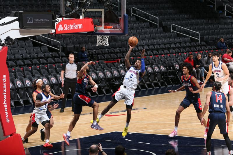 WASHINGTON, DC -? MARCH 8:  Davion Warren #3 of the Long Island Nets goes to the basket during the game against the Capital City Go-Go on March 8, 2024 at Capital One Arena in Washington, DC. NOTE TO USER: User expressly acknowledges and agrees that, by downloading and or using this Photograph, user is consenting to the terms and conditions of the Getty Images License Agreement. Mandatory Copyright Notice: Copyright 2024 NBAE (Photo by Stephen Gosling/NBAE via Getty Images)