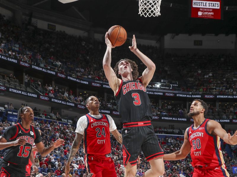 NEW ORLEANS, LA - OCTOBER 23: Josh Giddey #3 of the Chicago Bulls shoots the ball during the game on October 23, 2024 at the Smoothie King Center in New Orleans, Louisiana. NOTE TO USER: User expressly acknowledges and agrees that, by downloading and or using this Photograph, user is consenting to the terms and conditions of the Getty Images License Agreement. Mandatory Copyright Notice: Copyright 2024 NBAE (Photo by Layne Murdoch Jr./NBAE via Getty Images)