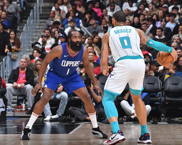 LOS ANGELES, CA - DECEMBER 26:  James Harden #1 of the LA Clippers plays defense during the game  against Miles Bridges #0 of the Charlotte Hornets on December 26, 2023 at Crypto.Com Arena in Los Angeles, California. NOTE TO USER: User expressly acknowledges and agrees that, by downloading and/or using this Photograph, user is consenting to the terms and conditions of the Getty Images License Agreement. Mandatory Copyright Notice: Copyright 2023 NBAE (Photo by Juan Ocampo/NBAE via Getty Images)