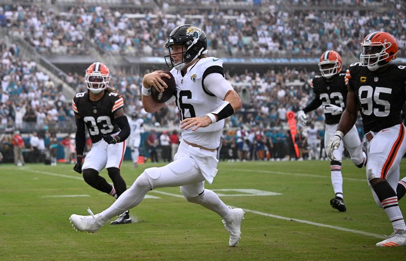 Can the Cleveland Browns' Defense Clutch Victory Against the Jacksonville Jaguars?