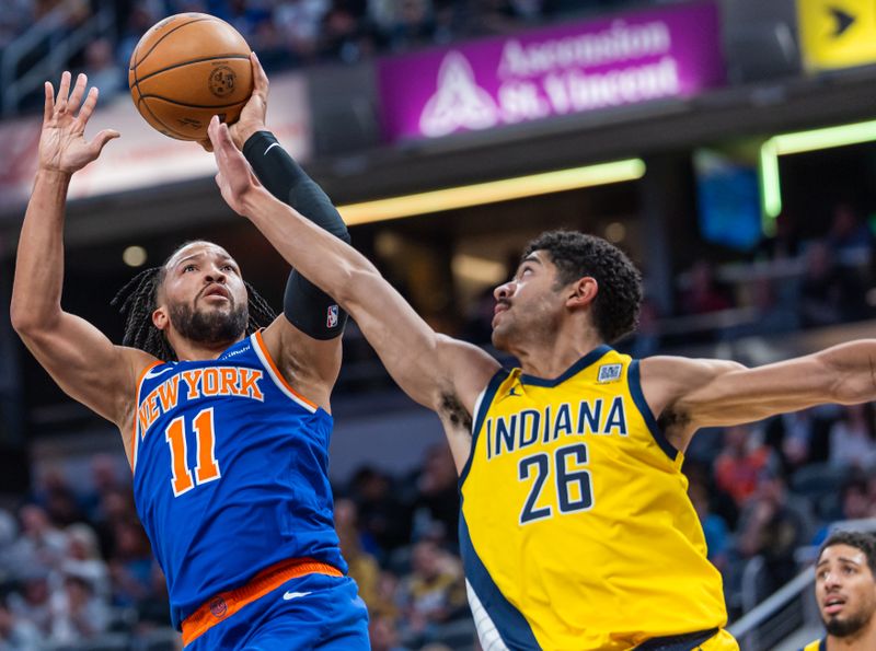 INDIANAPOLIS, INDIANA - NOVEMBER 10: Jalen Brunson #11 of the New York Knicks shoots the ball against Ben Sheppard #26 of the Indiana Pacers during the first half at Gainbridge Fieldhouse on November 10, 2024 in Indianapolis, Indiana. NOTE TO USER: User expressly acknowledges and agrees that, by downloading and or using this photograph, User is consenting to the terms and conditions of the Getty Images License Agreement. (Photo by Michael Hickey/Getty Images)