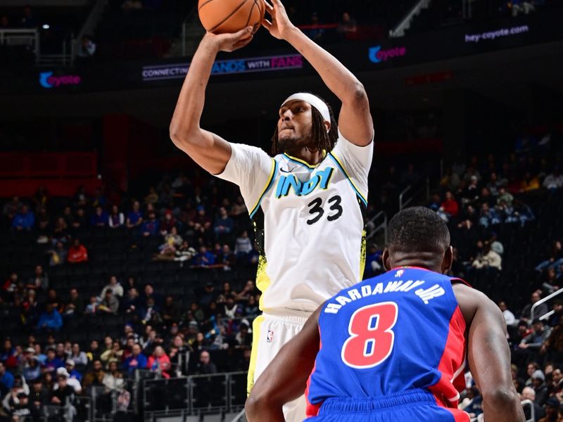 DETROIT, MI - JANUARY 16: Myles Turner #33 of the Indiana Pacers shoots a three point basket drives to the basket during the game against the Detroit Pistons on January 16, 2025 at Little Caesars Arena in Detroit, Michigan. NOTE TO USER: User expressly acknowledges and agrees that, by downloading and/or using this photograph, User is consenting to the terms and conditions of the Getty Images License Agreement. Mandatory Copyright Notice: Copyright 2025 NBAE (Photo by Chris Schwegler/NBAE via Getty Images)