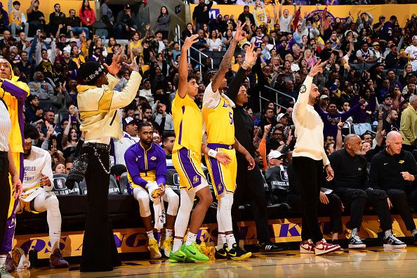 LOS ANGELES, CA - NOVEMBER 15: The Los Angeles Lakers celebrates during the game against the Sacramento Kings on November 15, 2023 at Crypto.Com Arena in Los Angeles, California. NOTE TO USER: User expressly acknowledges and agrees that, by downloading and/or using this Photograph, user is consenting to the terms and conditions of the Getty Images License Agreement. Mandatory Copyright Notice: Copyright 2023 NBAE (Photo by Adam Pantozzi/NBAE via Getty Images)