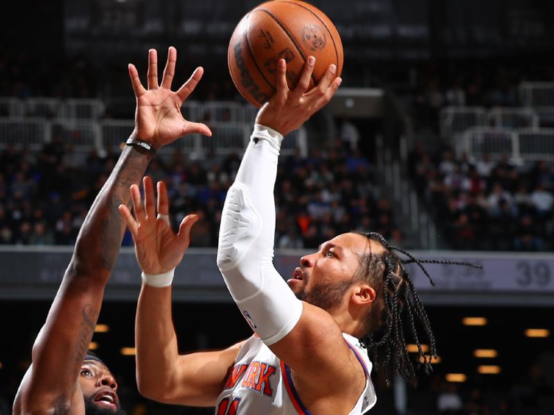 BROOKLYN, NY - JANUARY 23: Jalen Brunson #11 of the New York Knicks drives to the basket during the game against the Brooklyn Nets on January 23, 2024 at Barclays Center in Brooklyn, New York. NOTE TO USER: User expressly acknowledges and agrees that, by downloading and or using this Photograph, user is consenting to the terms and conditions of the Getty Images License Agreement. Mandatory Copyright Notice: Copyright 2024 NBAE (Photo by David Nemec/NBAE via Getty Images)