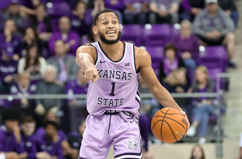 Jan 14, 2023; Fort Worth, Texas, USA;  Kansas State Wildcats guard Markquis Nowell (1) reacts during the second half against the TCU Horned Frogs at Ed and Rae Schollmaier Arena. Mandatory Credit: Kevin Jairaj-USA TODAY Sports