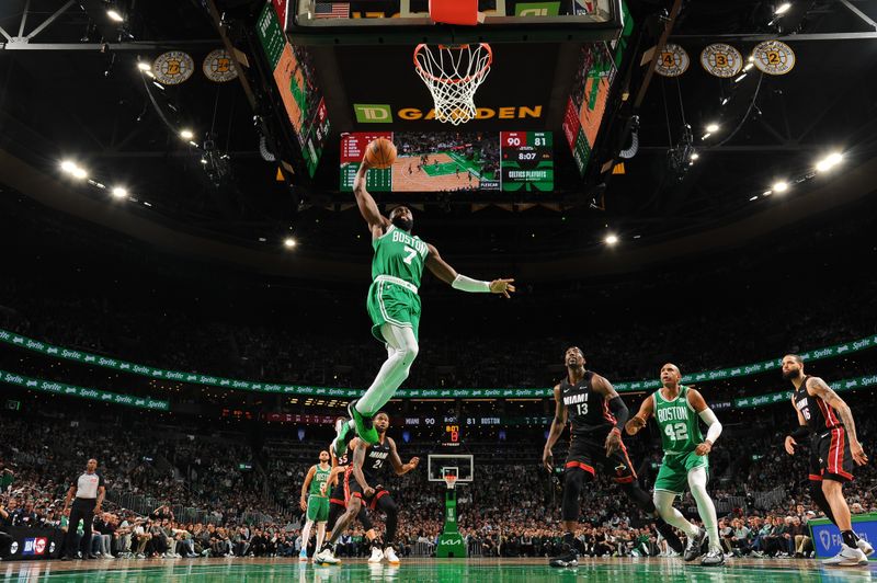 BOSTON, MA - APRIL 24: Jaylen Brown #7 of the Boston Celtics goes to the basket during the game against the Miami Heat during Round 1 Game 2 of the 2024 NBA Playoffs on April 24, 2024 at the TD Garden in Boston, Massachusetts. NOTE TO USER: User expressly acknowledges and agrees that, by downloading and or using this photograph, User is consenting to the terms and conditions of the Getty Images License Agreement. Mandatory Copyright Notice: Copyright 2024 NBAE  (Photo by Brian Babineau/NBAE via Getty Images)