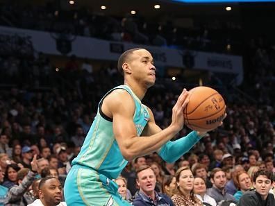 CHARLOTTE, NC - NOVEMBER 17: Bryce McGowans #7 of the Charlotte Hornets three point basket against the Milwaukee Bucks during the In-Season Tournament on November 17, 2023 at Spectrum Center in Charlotte, North Carolina. NOTE TO USER: User expressly acknowledges and agrees that, by downloading and or using this photograph, User is consenting to the terms and conditions of the Getty Images License Agreement.  Mandatory Copyright Notice:  Copyright 2023 NBAE (Photo by Brock Williams-Smith/NBAE via Getty Images)