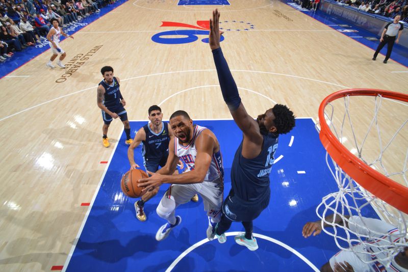 PHILADELPHIA, PA - NOVEMBER 2:  Eric Gordon #23 of the Philadelphia 76ers drives to the basket during the game against the Memphis Grizzlies on November 2, 2024 at the Wells Fargo Center in Philadelphia, Pennsylvania NOTE TO USER: User expressly acknowledges and agrees that, by downloading and/or using this Photograph, user is consenting to the terms and conditions of the Getty Images License Agreement. Mandatory Copyright Notice: Copyright 2024 NBAE (Photo by Jesse D. Garrabrant/NBAE via Getty Images)