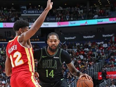 NEW ORLEANS, LA - NOVEMBER 4: Brandon Ingram #14 of the New Orleans Pelicans dribbles the ball during the game against the Atlanta Hawks on November 4, 2023 at the Smoothie King Center in New Orleans, Louisiana. NOTE TO USER: User expressly acknowledges and agrees that, by downloading and or using this Photograph, user is consenting to the terms and conditions of the Getty Images License Agreement. Mandatory Copyright Notice: Copyright 2023 NBAE (Photo by Layne Murdoch Jr./NBAE via Getty Images)