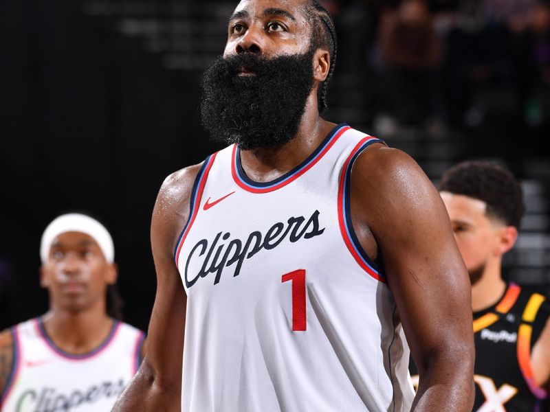 INGLEWOOD, CA - OCTOBER 31: James Harden #1 of the LA Clippers shoots a free throw during the game against the Phoenix Suns on October 31, 2024 at Intuit Dome in Los Angeles, California. NOTE TO USER: User expressly acknowledges and agrees that, by downloading and/or using this Photograph, user is consenting to the terms and conditions of the Getty Images License Agreement. Mandatory Copyright Notice: Copyright 2024 NBAE (Photo by Juan Ocampo/NBAE via Getty Images)