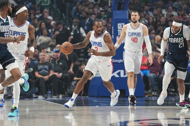 DALLAS, TX - APRIL 26: Kawhi Leonard #2 of the LA Clippers dribbles the ball during the game against the Dallas Mavericks during Round 1 Game 3 of the 2024 NBA Playoffs on April 26, 2024 at the American Airlines Center in Dallas, Texas. NOTE TO USER: User expressly acknowledges and agrees that, by downloading and or using this photograph, User is consenting to the terms and conditions of the Getty Images License Agreement. Mandatory Copyright Notice: Copyright 2023 NBAE (Photo by Glenn James/NBAE via Getty Images)