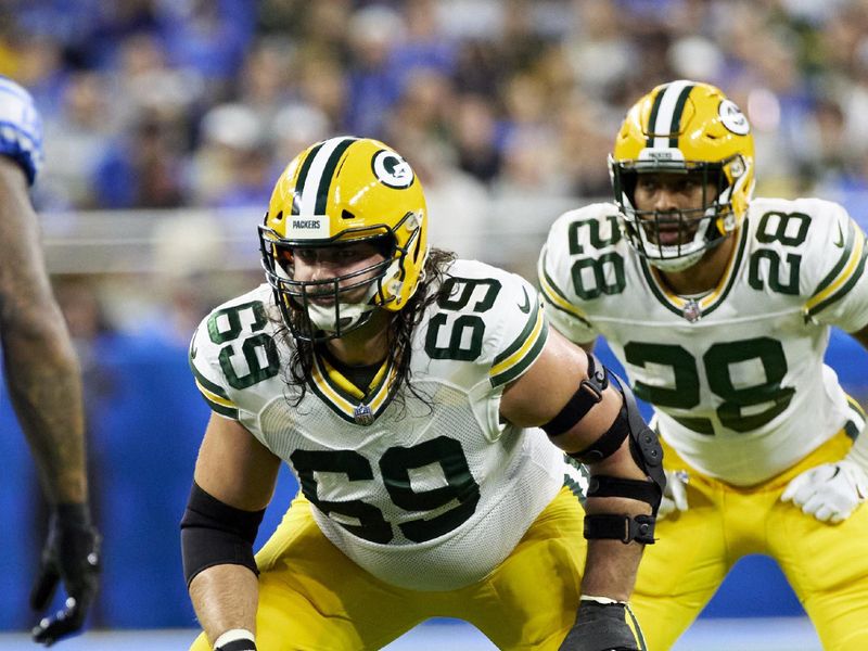 Green Bay Packers offensive tackle David Bakhtiari (69) gets set on offense against the Detroit Lions during an NFL football game, Sunday, Nov. 6, 2022, in Detroit. (AP Photo/Rick Osentoski)