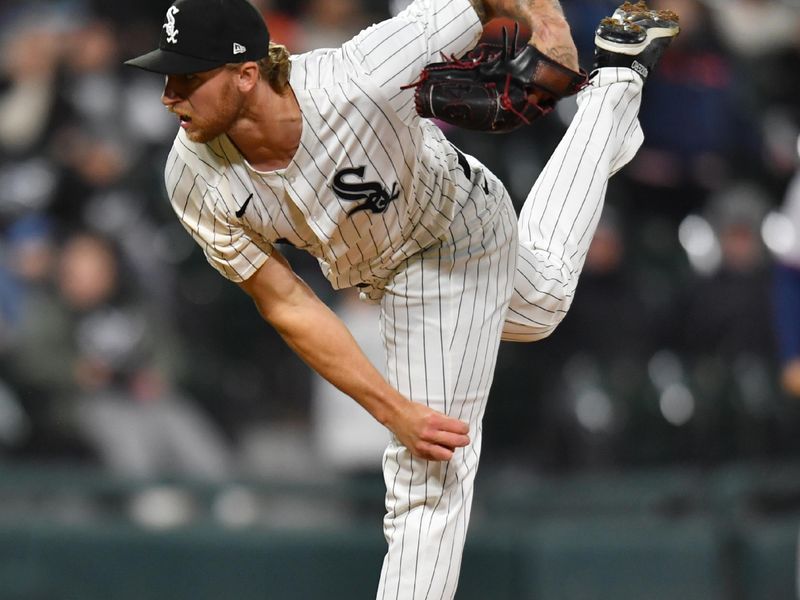 Apr 2, 2024; Chicago, Illinois, USA; Chicago White Sox relief pitcher Michael Kopech (34) pitches during the ninth inning against the Atlanta Braves at Guaranteed Rate Field. Mandatory Credit: Patrick Gorski-USA TODAY Sports