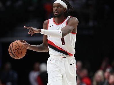 PORTLAND, OREGON - NOVEMBER 05: Jerami Grant #9 of the Portland Trail Blazers plays against the Memphis Grizzlies during the fourth quarter at Moda Center on November 05, 2023 in Portland, Oregon. NOTE TO USER: User expressly acknowledges and agrees that, by downloading and or using this photograph, User is consenting to the terms and conditions of the Getty Images License Agreement.? (Photo by Amanda Loman/Getty Images)