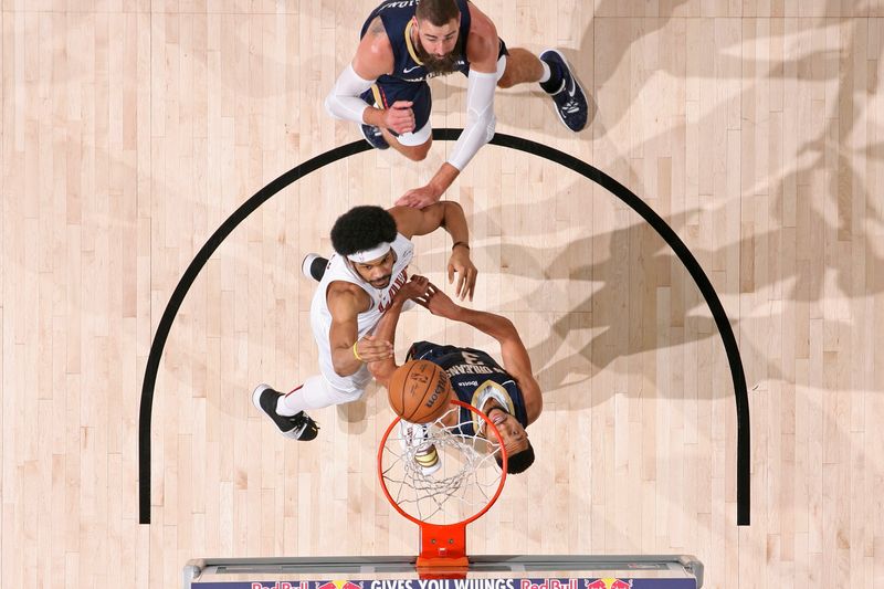 NEW ORLEANS, LA - MARCH 13: Jarrett Allen #31 of the Cleveland Cavaliers waits for a rebound during the game against the New Orleans Pelicans on March 13, 2024 at the Smoothie King Center in New Orleans, Louisiana. NOTE TO USER: User expressly acknowledges and agrees that, by downloading and or using this Photograph, user is consenting to the terms and conditions of the Getty Images License Agreement. Mandatory Copyright Notice: Copyright 2024 NBAE (Photo by Layne Murdoch Jr./NBAE via Getty Images)