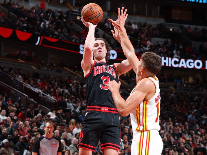 CHICAGO, IL - NOVEMBER 22: Josh Giddey #3 of the Chicago Bulls shoots the ball during the game against the Atlanta Hawks during the Emirates NBA Cup game on November 22, 2024 at United Center in Chicago, Illinois. NOTE TO USER: User expressly acknowledges and agrees that, by downloading and or using this photograph, User is consenting to the terms and conditions of the Getty Images License Agreement. Mandatory Copyright Notice: Copyright 2024 NBAE (Photo by Jeff Haynes/NBAE via Getty Images)