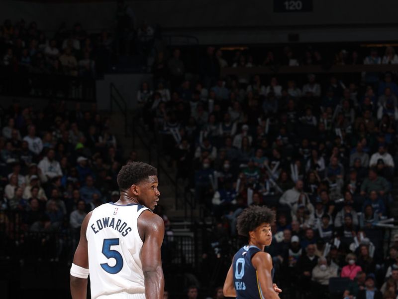 MINNEAPOLIS, MN -  JANUARY 11: Anthony Edwards #5 of the Minnesota Timberwolves looks on during the game against the Memphis Grizzlies on January 11, 2025 at Target Center in Minneapolis, Minnesota. NOTE TO USER: User expressly acknowledges and agrees that, by downloading and or using this Photograph, user is consenting to the terms and conditions of the Getty Images License Agreement. Mandatory Copyright Notice: Copyright 2025 NBAE (Photo by David Sherman/NBAE via Getty Images)