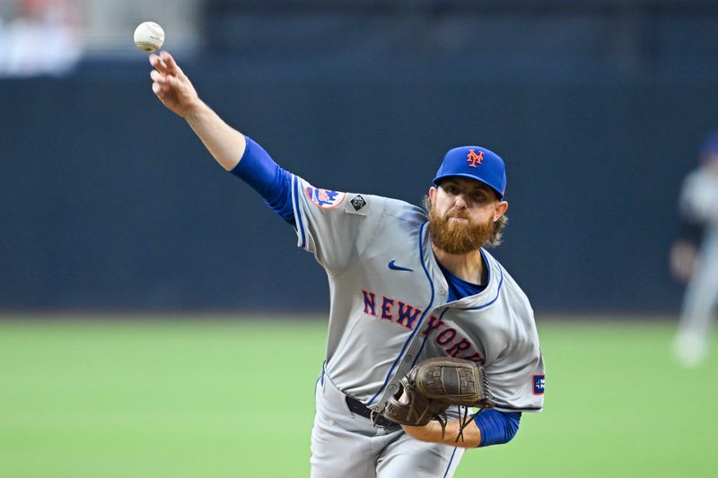 Aug 23, 2024; San Diego, California, USA; New York Mets starting pitcher Paul Blackburn (58) pitches during the first inning against the San Diego Padres at Petco Park. Mandatory Credit: Denis Poroy-USA TODAY Sports