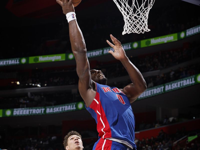 DETROIT, MI - FEBRUARY 9: Jalen Duren #0 of the Detroit Pistons drives to the basket during the game against the Charlotte Hornets on February 9, 2025 at Little Caesars Arena in Detroit, Michigan. NOTE TO USER: User expressly acknowledges and agrees that, by downloading and/or using this photograph, User is consenting to the terms and conditions of the Getty Images License Agreement. Mandatory Copyright Notice: Copyright 2025 NBAE(Photo by Brian Sevald/NBAE via Getty Images)