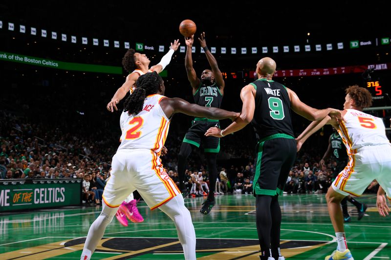 BOSTON, MA - NOVEMBER 12: Jaylen Brown #7 of the Boston Celtics shoots the ball during the game against the Atlanta Hawks during the Emirates NBA Cup game on November 12, 2024 at TD Garden in Boston, Massachusetts. NOTE TO USER: User expressly acknowledges and agrees that, by downloading and/or using this Photograph, user is consenting to the terms and conditions of the Getty Images License Agreement. Mandatory Copyright Notice: Copyright 2024 NBAE (Photo by Brian Babineau/NBAE via Getty Images)