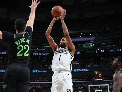 NEW ORLEANS, LA - JANUARY 2: Mikal Bridges #1 of the Brooklyn Nets shoots the ball during the game against the New Orleans Pelicans on January 2, 2024 at the Smoothie King Center in New Orleans, Louisiana. NOTE TO USER: User expressly acknowledges and agrees that, by downloading and or using this Photograph, user is consenting to the terms and conditions of the Getty Images License Agreement. Mandatory Copyright Notice: Copyright 2024 NBAE (Photo by Layne Murdoch Jr./NBAE via Getty Images)