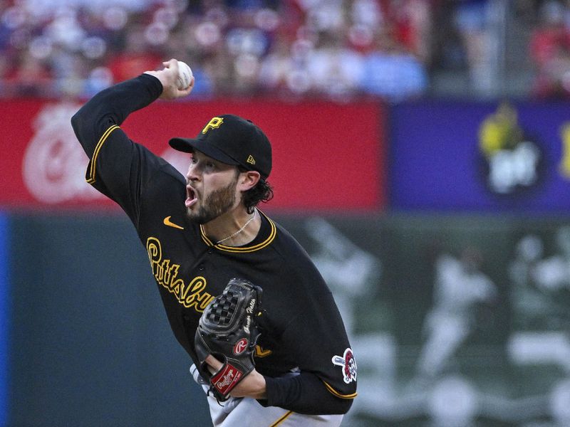 Sep 2, 2023; St. Louis, Missouri, USA;  Pittsburgh Pirates starting pitcher Thomas Hatch (38) pitches against the St. Louis Cardinals during the first inning at Busch Stadium. Mandatory Credit: Jeff Curry-USA TODAY Sports