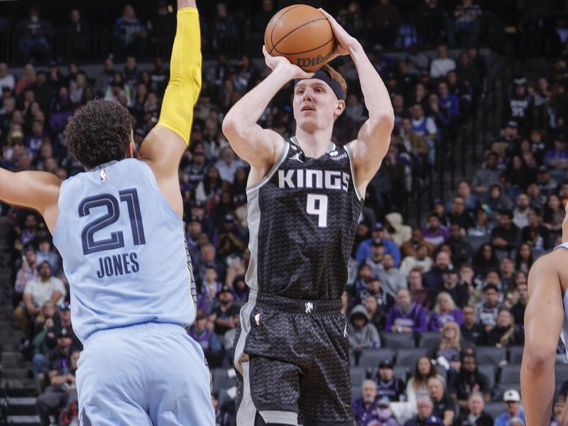 SACRAMENTO, CA - JANUARY 23:  Kevin Huerter #9 of the Sacramento Kings shoots the ball during the game against the  Memphis Grizzlies  on January 23, 2023 at Golden 1 Center in Sacramento, California. NOTE TO USER: User expressly acknowledges and agrees that, by downloading and or using this Photograph, user is consenting to the terms and conditions of the Getty Images License Agreement. Mandatory Copyright Notice: Copyright 2023 NBAE (Photo by Rocky Widner/NBAE via Getty Images)