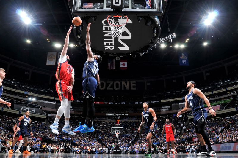 ORLANDO, FL - MARCH 21: Larry Nance Jr. #22 of the New Orleans Pelicans shoots the ball during the game against the Orlando Magic on March 21, 2024 at Amway Center in Orlando, Florida. NOTE TO USER: User expressly acknowledges and agrees that, by downloading and or using this photograph, User is consenting to the terms and conditions of the Getty Images License Agreement. Mandatory Copyright Notice: Copyright 2024 NBAE (Photo by Fernando Medina/NBAE via Getty Images)