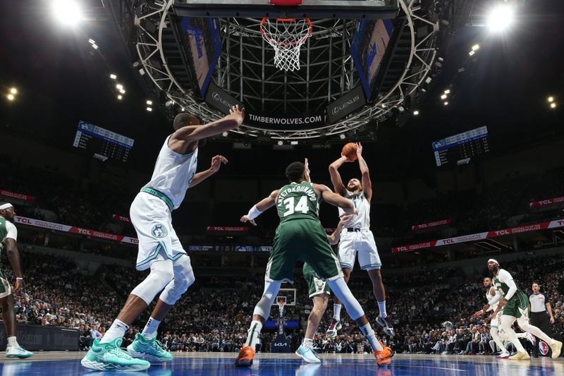 MINNEAPOLIS, MN -  FEBRUARY 23: Kyle Anderson #1 of the Minnesota Timberwolves goes to the basket during the game on February 23, 2024 at Target Center in Minneapolis, Minnesota. NOTE TO USER: User expressly acknowledges and agrees that, by downloading and or using this Photograph, user is consenting to the terms and conditions of the Getty Images License Agreement. Mandatory Copyright Notice: Copyright 2024 NBAE (Photo by David Sherman/NBAE via Getty Images)