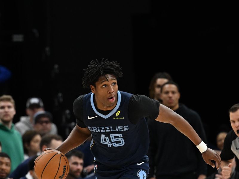 MEMPHIS, TN - FEBRUARY 3:  GG Jackson II #45 of the Memphis Grizzlies dribbles the ball during the game against the San Antonio Spurs  on February  3, 2025 at FedExForum in Memphis, Tennessee. NOTE TO USER: User expressly acknowledges and agrees that, by downloading and or using this photograph, User is consenting to the terms and conditions of the Getty Images License Agreement. Mandatory Copyright Notice: Copyright 2025 NBAE (Photo by Grant Burke/NBAE via Getty Images)