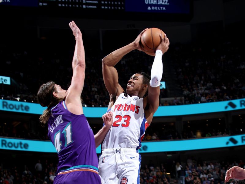 SALT LAKE CITY, UT - NOVEMBER 23: Jayden Ivey #23 of the Detroit Pistons drives to the basket against the Utah Jazz on November 23, 2022 at vivint.SmartHome Arena in Salt Lake City, Utah. NOTE TO USER: User expressly acknowledges and agrees that, by downloading and or using this Photograph, User is consenting to the terms and conditions of the Getty Images License Agreement. Mandatory Copyright Notice: Copyright 2022 NBAE (Photo by Melissa Majchrzak/NBAE via Getty Images)