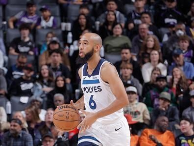 SACRAMENTO, CA - DECEMBER 23: Jordan McLaughlin #6 of the Minnesota Timberwolves brings the ball up court against the Sacramento Kings on December 23, 2023 at Golden 1 Center in Sacramento, California. NOTE TO USER: User expressly acknowledges and agrees that, by downloading and or using this Photograph, user is consenting to the terms and conditions of the Getty Images License Agreement. Mandatory Copyright Notice: Copyright 2023 NBAE (Photo by Rocky Widner/NBAE via Getty Images)