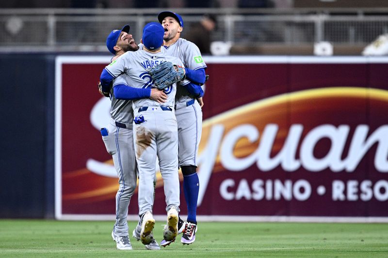 Can Padres Outsmart Blue Jays at Rogers Centre?