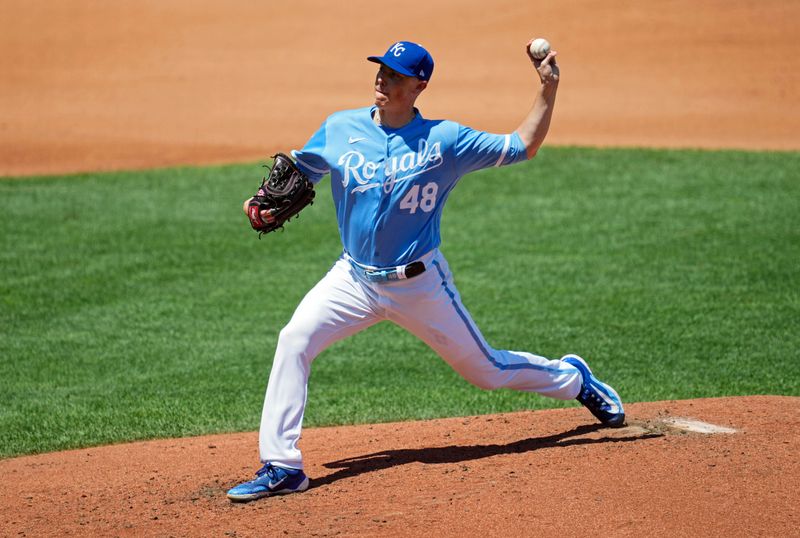 Jul 30, 2023; Kansas City, Missouri, USA; Kansas City Royals relief pitcher Ryan Yarbrough (48) pitches during the fourth inning against the Minnesota Twins at Kauffman Stadium. Mandatory Credit: Jay Biggerstaff-USA TODAY Sports