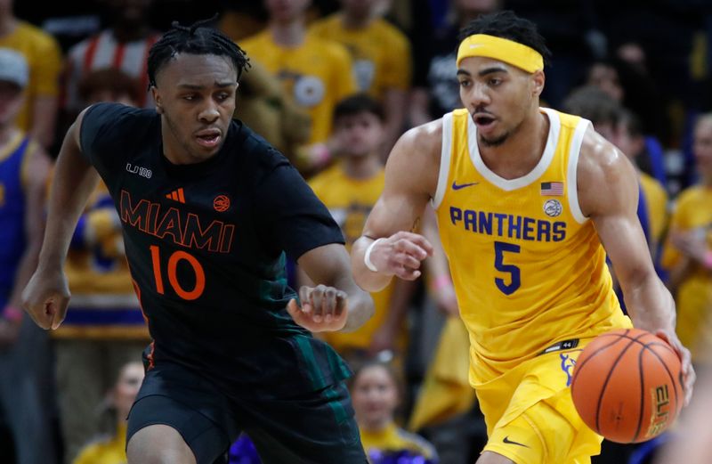 Miami (FL) Hurricanes vs Pittsburgh Panthers: Tre Donaldson Leads the Charge