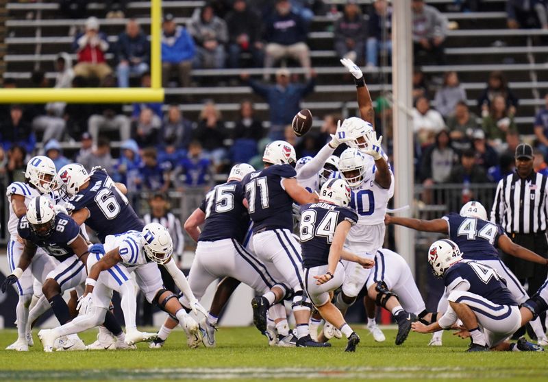 Sep 23, 2023; East Hartford, Connecticut, USA; UConn Huskies place kicker Joe McFadden (84) misses the field goal attempt against the Duke Blue Devils in the second half at Rentschler Field at Pratt & Whitney Stadium. Mandatory Credit: David Butler II-USA TODAY Sports