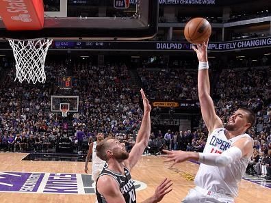 SACRAMENTO, CA - OCTOBER 22: Ivica Zubac #40 of the LA Clippers shoots the ball during the game against the Sacramento Kings on October 22, 2022 at Golden 1 Center in Sacramento, California. NOTE TO USER: User expressly acknowledges and agrees that, by downloading and or using this Photograph, user is consenting to the terms and conditions of the Getty Images License Agreement. Mandatory Copyright Notice: Copyright 2022 NBAE (Photo by Rocky Widner/NBAE via Getty Images)