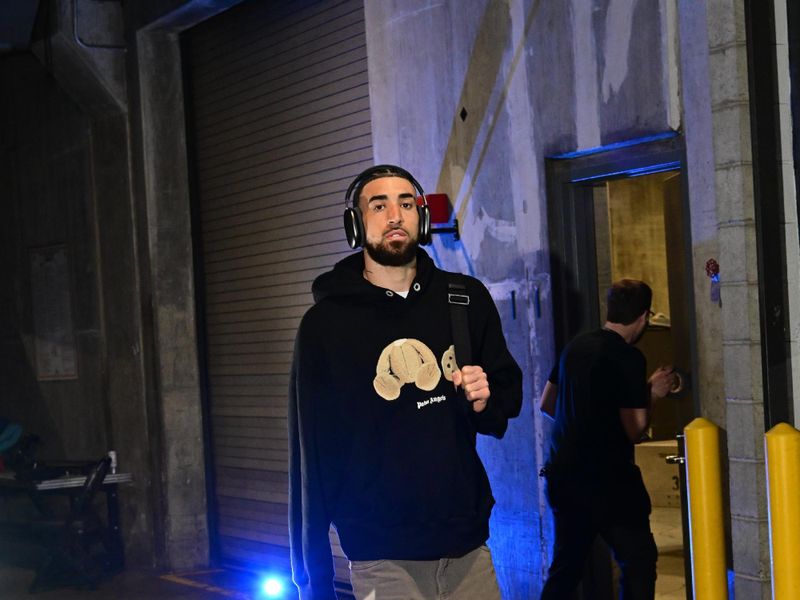 LOS ANGELES, CA - FEBRUARY 25: Chris Duarte #3 of the Sacramento Kings arrives to the arena before the game against the LA Clippers on February 25, 2024 at Crypto.Com Arena in Los Angeles, California. NOTE TO USER: User expressly acknowledges and agrees that, by downloading and/or using this Photograph, user is consenting to the terms and conditions of the Getty Images License Agreement. Mandatory Copyright Notice: Copyright 2024 NBAE (Photo by Adam Pantozzi/NBAE via Getty Images)