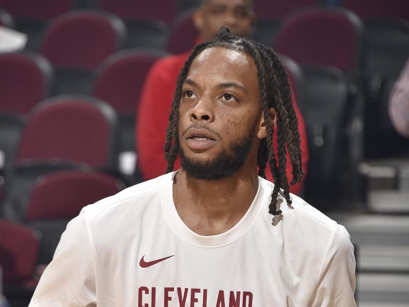 CLEVELAND, OH - JANUARY 29: Darius Garland #10 of the Cleveland Cavaliers warms up before the game against the LA Clippers on January 29, 2024 at Rocket Mortgage FieldHouse in Cleveland, Ohio. NOTE TO USER: User expressly acknowledges and agrees that, by downloading and/or using this Photograph, user is consenting to the terms and conditions of the Getty Images License Agreement. Mandatory Copyright Notice: Copyright 2024 NBAE (Photo by David Liam Kyle/NBAE via Getty Images)