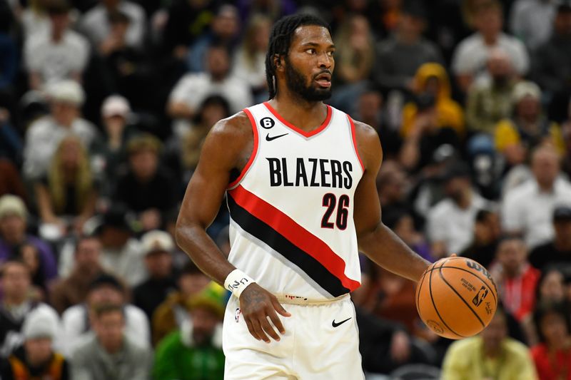 SALT LAKE CITY, UTAH - DECEMBER 03: Justise Winslow #26 of the Portland Trail Blazers in action during the second half of a game against the Utah Jazz at Vivint Arena on December 03, 2022 in Salt Lake City, Utah. NOTE TO USER: User expressly acknowledges and agrees that, by downloading and or using this photograph, User is consenting to the terms and conditions of the Getty Images License Agreement. (Photo by Alex Goodlett/Getty Images)