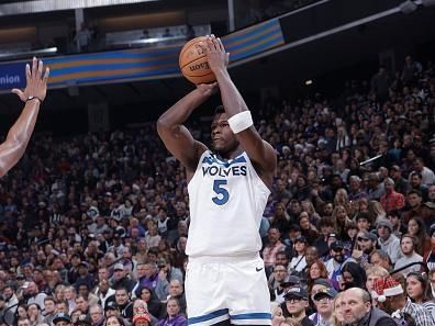 SACRAMENTO, CA - DECEMBER 23: Anthony Edwards #5 of the Minnesota Timberwolves shoots a three point basket against the Sacramento Kings on December 23, 2023 at Golden 1 Center in Sacramento, California. NOTE TO USER: User expressly acknowledges and agrees that, by downloading and or using this Photograph, user is consenting to the terms and conditions of the Getty Images License Agreement. Mandatory Copyright Notice: Copyright 2023 NBAE (Photo by Rocky Widner/NBAE via Getty Images)