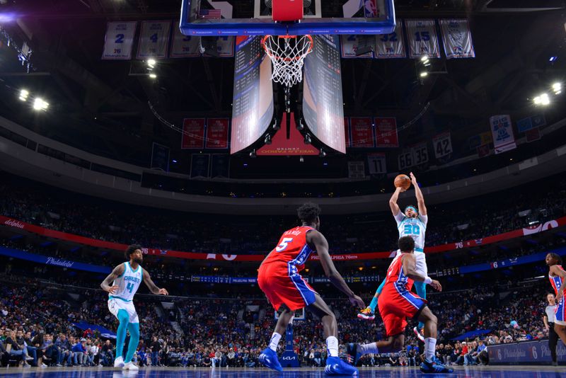 PHILADELPHIA, PA - MARCH 1: Seth Curry #30 of the Charlotte Hornets shoots the ball during the game against the Philadelphia 76ers on March 1, 2024 at the Wells Fargo Center in Philadelphia, Pennsylvania NOTE TO USER: User expressly acknowledges and agrees that, by downloading and/or using this Photograph, user is consenting to the terms and conditions of the Getty Images License Agreement. Mandatory Copyright Notice: Copyright 2024 NBAE (Photo by Jesse D. Garrabrant/NBAE via Getty Images)