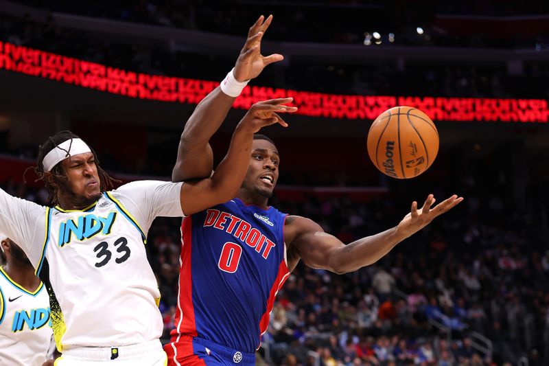 DETROIT, MICHIGAN - JANUARY 16: Jalen Duren #0 of the Detroit Pistons battles for a first half rebound against Myles Turner #33 of the Indiana Pacers at Little Caesars Arena on January 16, 2025 in Detroit, Michigan. NOTE TO USER: User expressly acknowledges and agrees that, by downloading and or using this photograph, User is consenting to the terms and conditions of the Getty Images License. (Photo by Gregory Shamus/Getty Images)