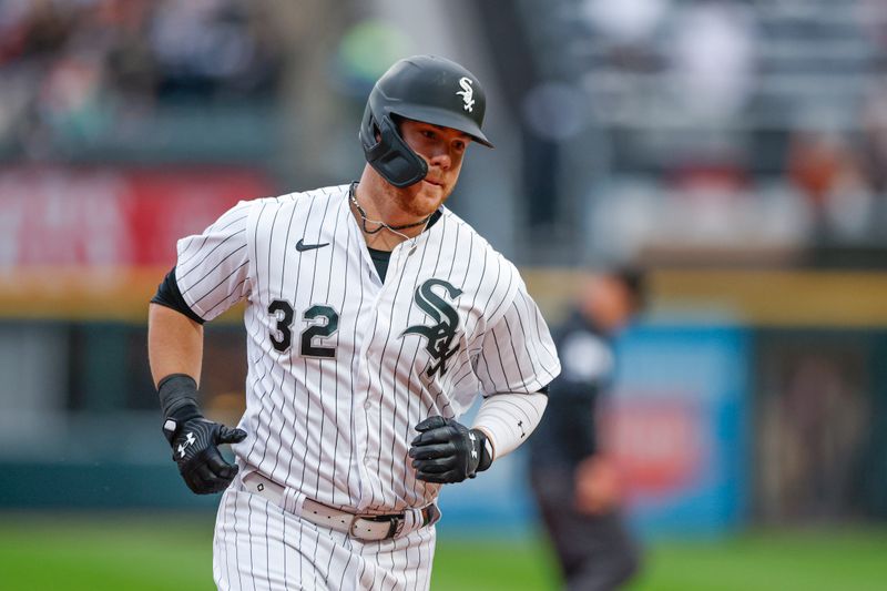 Sep 16, 2023; Chicago, Illinois, USA; Chicago White Sox right fielder Gavin Sheets (32) rounds the bases after hitting a three run home run against the Minnesota Twins during the first inning at Guaranteed Rate Field. Mandatory Credit: Kamil Krzaczynski-USA TODAY Sports