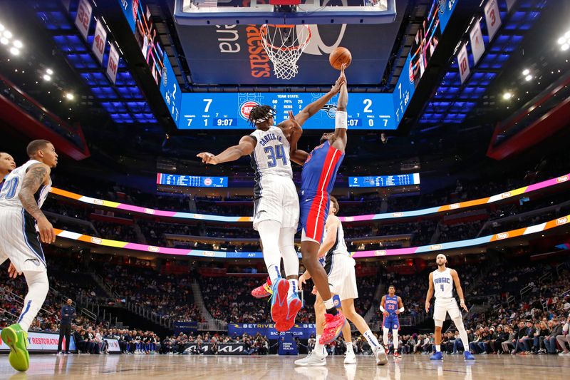 DETROIT, MI - FEBRUARY 4: Jalen Duren #0 of the Detroit Pistons drives to the basket during the game against the Orlando Magic on February 4, 2024 at Little Caesars Arena in Detroit, Michigan. NOTE TO USER: User expressly acknowledges and agrees that, by downloading and/or using this photograph, User is consenting to the terms and conditions of the Getty Images License Agreement. Mandatory Copyright Notice: Copyright 2024 NBAE (Photo by Brian Sevald/NBAE via Getty Images)