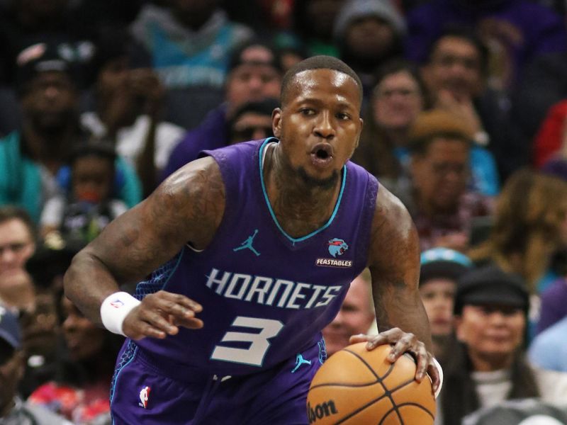 CHARLOTTE, NC - JANUARY 19: Terry Rozier #3 of the Charlotte Hornets handles the ball during the game against the San Antonio Spurs on January 19, 2024 at Spectrum Center in Charlotte, North Carolina. NOTE TO USER: User expressly acknowledges and agrees that, by downloading and or using this photograph, User is consenting to the terms and conditions of the Getty Images License Agreement.  Mandatory Copyright Notice:  Copyright 2024 NBAE (Photo by Brock Williams-Smith/NBAE via Getty Images)