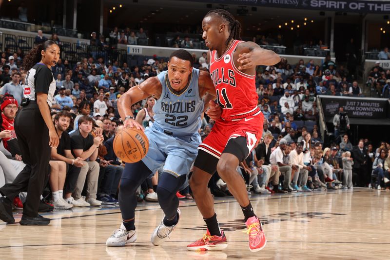 MEMPHIS, TN - OCTOBER 28: Desmond Bane #22 of the Memphis Grizzlies drives to the basket during the game against the Chicago Bulls on October 28, 2024 at FedExForum in Memphis, Tennessee. NOTE TO USER: User expressly acknowledges and agrees that, by downloading and or using this photograph, User is consenting to the terms and conditions of the Getty Images License Agreement. Mandatory Copyright Notice: Copyright 2024 NBAE (Photo by Joe Murphy/NBAE via Getty Images)