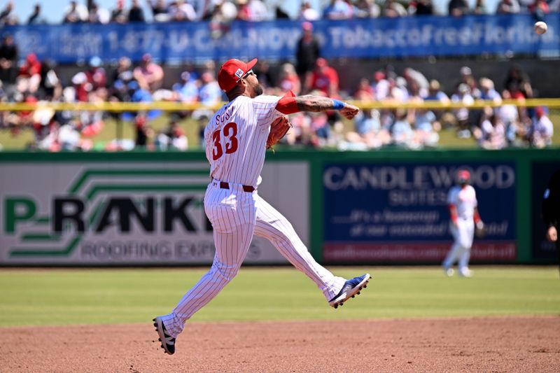 Twins' Late Rally Not Enough to Overcome Phillies at BayCare Ballpark