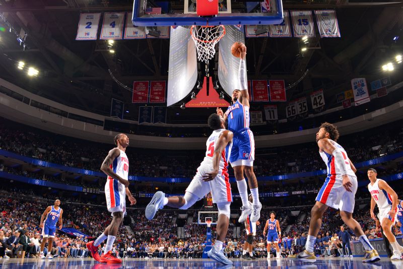 PHILADELPHIA, PA - OCTOBER 30: KJ Martin #1 of the Philadelphia 76ers drives to the basket during the game against the Detroit Pistons on October 30, 2024 at the Wells Fargo Center in Philadelphia, Pennsylvania NOTE TO USER: User expressly acknowledges and agrees that, by downloading and/or using this Photograph, user is consenting to the terms and conditions of the Getty Images License Agreement. Mandatory Copyright Notice: Copyright 2024 NBAE (Photo by Jesse D. Garrabrant/NBAE via Getty Images)