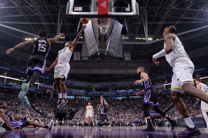 SACRAMENTO, CA - MARCH 31: Colin Sexton #2 of the Utah Jazz drives to the basket during the game against the Sacramento Kings on March 31, 2024 at Golden 1 Center in Sacramento, California. NOTE TO USER: User expressly acknowledges and agrees that, by downloading and or using this Photograph, user is consenting to the terms and conditions of the Getty Images License Agreement. Mandatory Copyright Notice: Copyright 2024 NBAE (Photo by Rocky Widner/NBAE via Getty Images)